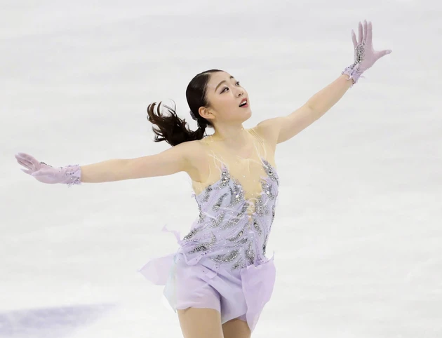 女子フィギュアスケート選手が世界選手権で見せた感動の演技とその裏側 スケート フィギュア 女子​